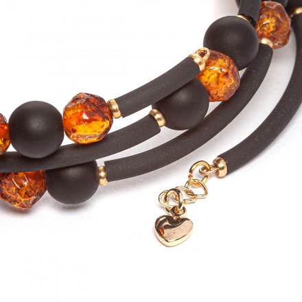 Браслет на струне с янтарем и лавой купить