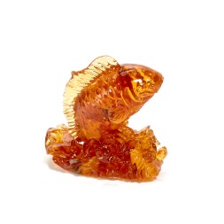 &quot;Рыбка на волне&quot; фигурка Юв.смола с янтарем